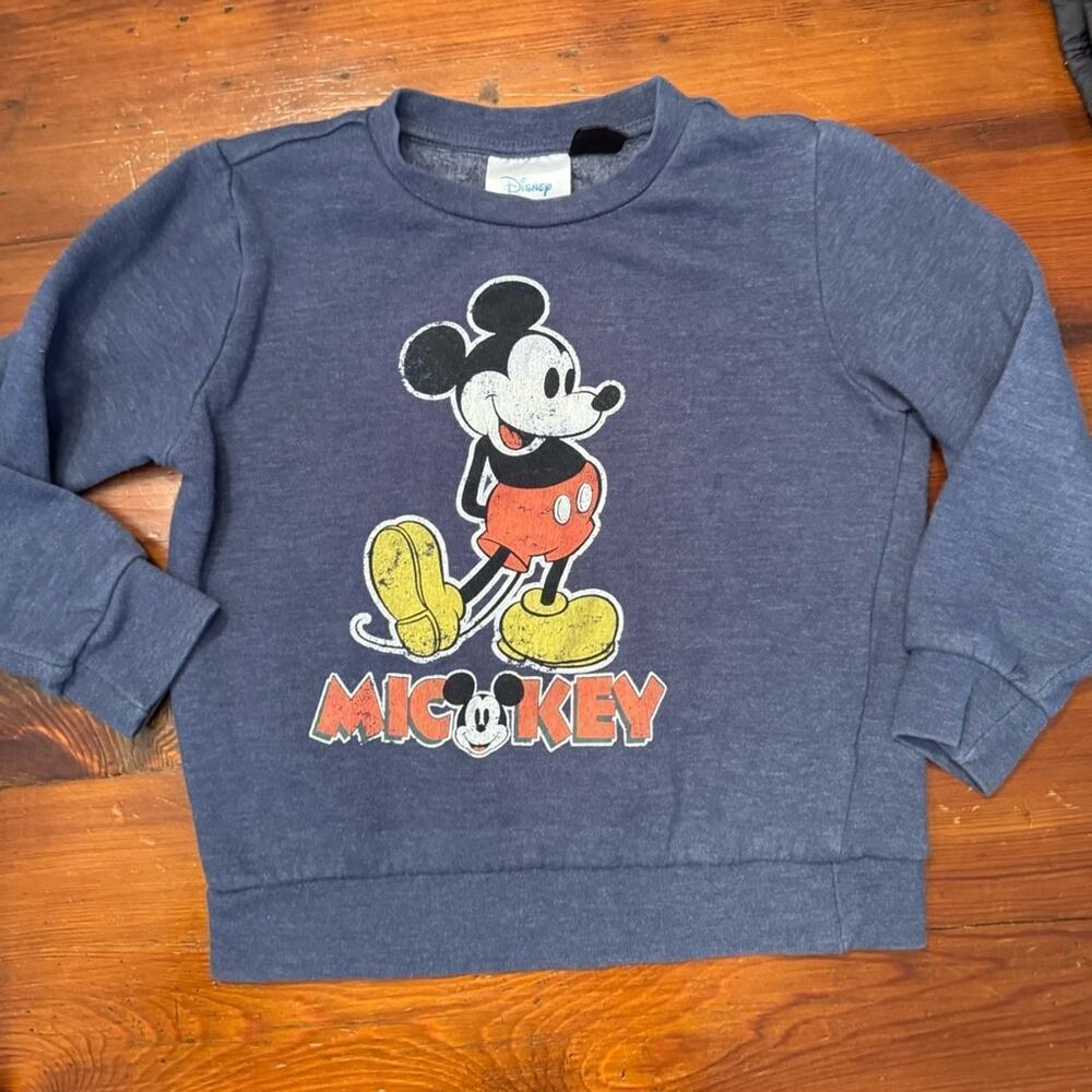 Mickey crewneck sweatshirt size 4T EUC